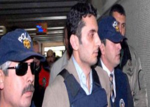 Cumhuriyet’ten İlkesizlik