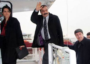 Bebek Katili'nden Mesaj Getirdiler!