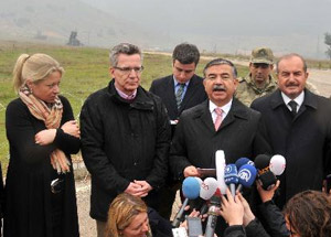 Bakanın İmdadına Bakan Yetişti
