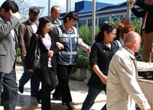 'Bana Polisi Vuracak Adam Lazım'
