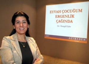 Ailelere Ergenlik Dönemi Uyarısı