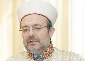 Diyanet'ten Hac Eleştirisi