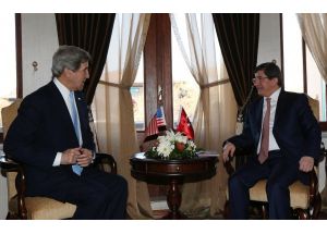 John Kerry Yine Baltayı Taşa Vurdu!