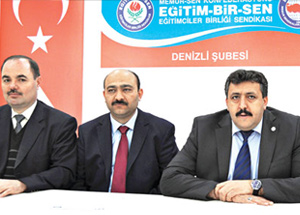 ‘PAÜ’de Örtü Zulmü Sürüyor’