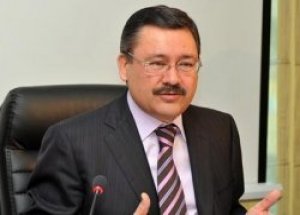 Melih Gökçek'ten Sarıgül İddiası