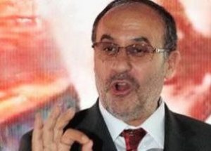 Salih Kapusuz: Muhalefet Arıyoruz