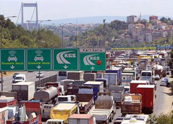 Trafik 'kriz masası'nda çözülecek