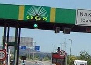 Bankalara Sert Eleştiri