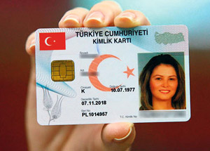 Kimlikler Değişecek