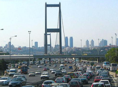 İstanbullu çile çekerken, Topbaş tatile çıktı
