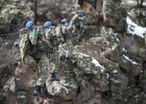 Mehmetçik'in Dünyasından Çok Özel Kareler
