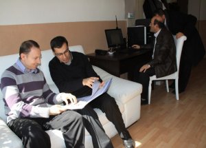 İnegöl'de Öğretmenler Sivil Kıyafetle Ders Yaptı