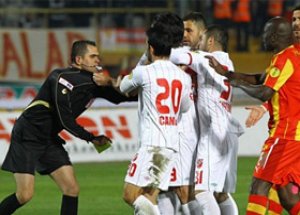 Hapis Cezaları Yolda