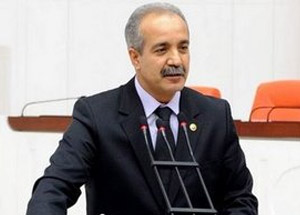 Fırat, AK Parti'ye Katıldı