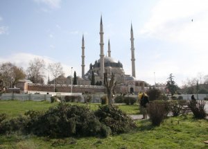 Selimiye Meydanına Düzenleme