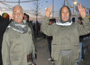Güvenliği Sivil Militanlar Sağlıyor