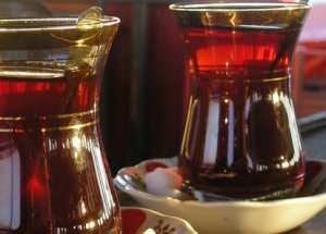 Sıcak Havalarda Çay Uyarısı
