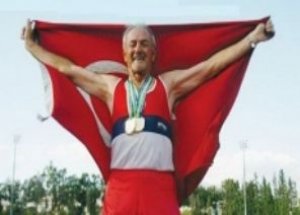 80 Yaşında Avrupa Şampiyonu Oldu