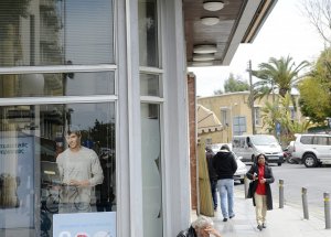 Rum bankaları bugün açılıyor