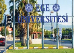 Üniversite Mescidine Çirkin Saldırı