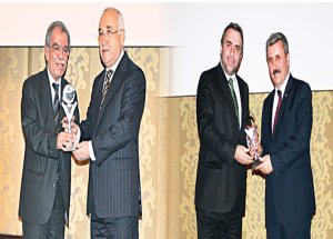 Yeni Akit'e Büyük Ödül