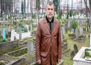 Şehidin Bozulmamış Cesedi Mezarcıyı Kaçırdı