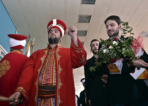 Sami Yusuf'a Mehterli Karşılama