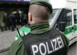 Alman Kadından Türk Çocuğa Saldırı