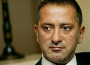 Siyasi Davalarda Adalet Beklenmez!