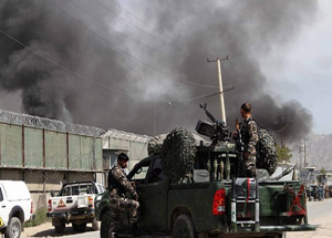 Afganistan'da İntihar Saldırısı: 56 Ölü