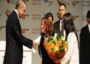 Erdoğan'ı Gülümseten Psikolog!