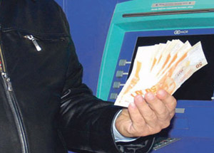 Bankamatik Memurlarına Neşter