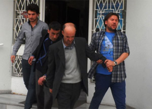 Bir Günde 2 Defa Soymaya Çalışırken Yakalandılar