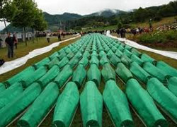 Bosnalı Sırplar, Srebrenitsa'da provokasyona hazırlanıyor  