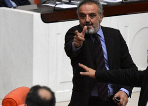 Genel Kurul Karıştı