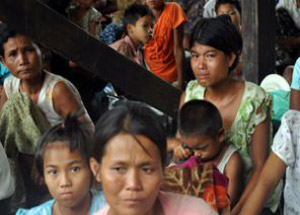 Müslüman Kadınlara Kan Donduran İğrençlik