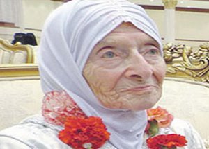 92 Yaşında Müslüman Oldu