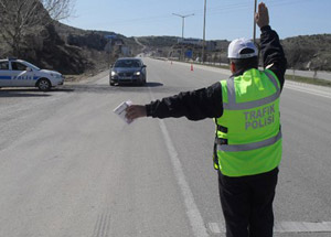 Vekilin araç şoförüne ceza kesildi