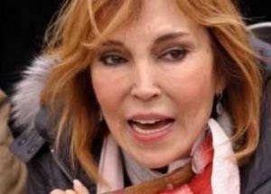 Ruhat Mengi'ye Twitter'da Sert Tepki