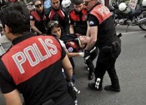 Başkent'te Yunus Ekibi Kaza Yaptı: İki Yaralı