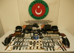 Uyuşturucu Ve Kaçak Eşyaya Gümrük Engeli