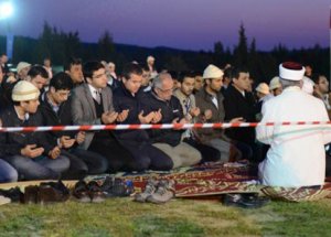 Çanakkale'de Duygulandıran Sabah Namazı