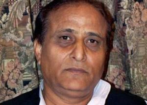 Hintli Bakana Boston'da Sorgu!