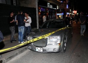 Bakırköy'de silahlı kavga: 3 yaralı