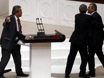 Meclis'teki 'Kamer Genç' kavgasında sürpriz adım!