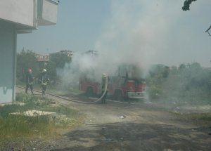 Park Halindeki Minibüs Yandı