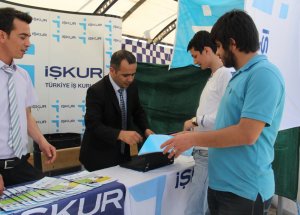 İş-kur Üniversitede Stand Açtı