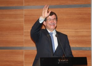 'Hünkara Vefa' İçin Övgü Dolu Sözler