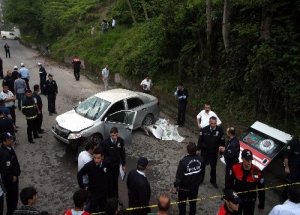 Rize’de Trafik Kazası: 1 ölü, 1 yaralı
