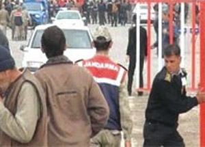 Suriyeliler Türkiye'den Özür Diledi